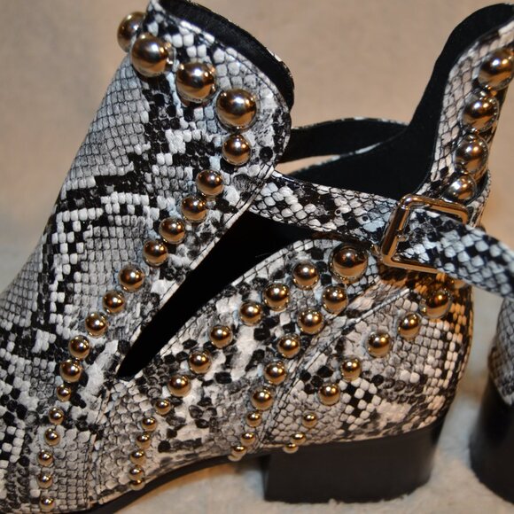 Jeffrey Campbell rylance studded booties white & black snakeskin s10 fits like 9 - Picture 13 of 16